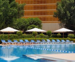 Cabana Club Pool Bar - Radisson Blu Hotel